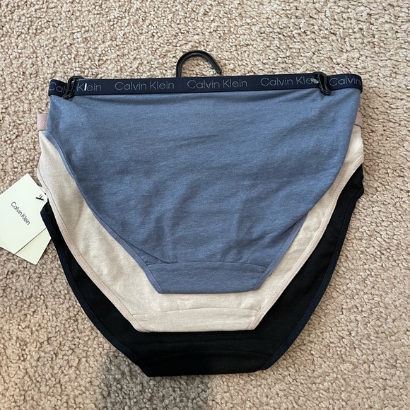 CALVIN KLEIN 3pcs Cotton Modal Blend Underwear - Picture 6 of 6